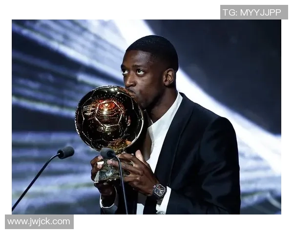 2025年外媒评选最帅足球球星排行榜前十名揭晓 谁是最受欢迎的球场男神 2025年外媒评选最帅足球球星排行榜前十名揭晓 谁是最受欢迎的球场男神