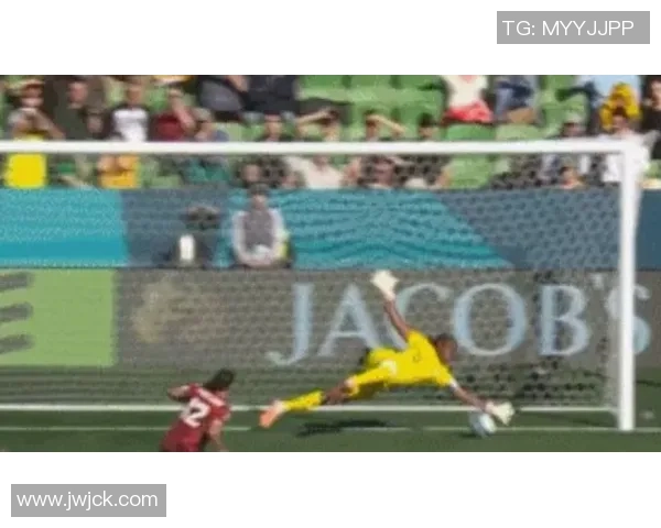 《球场传奇背后的搞笑瞬间：那些不可思议的足球星际趣事》