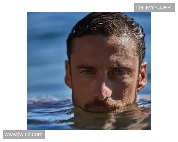 全球足球场上的男神魅力之星:他们不仅技艺超群更赢得无数粉丝的心 全球足球场上的男神魅力之星:他们不仅技艺超群更赢得无数粉丝的心